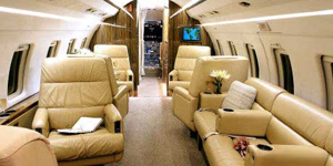 Challenger 601 cabin interior for Los Angeles charter