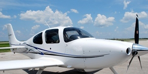 Cirrus SR-22 piston aircraft for Los Angeles private jet charter
