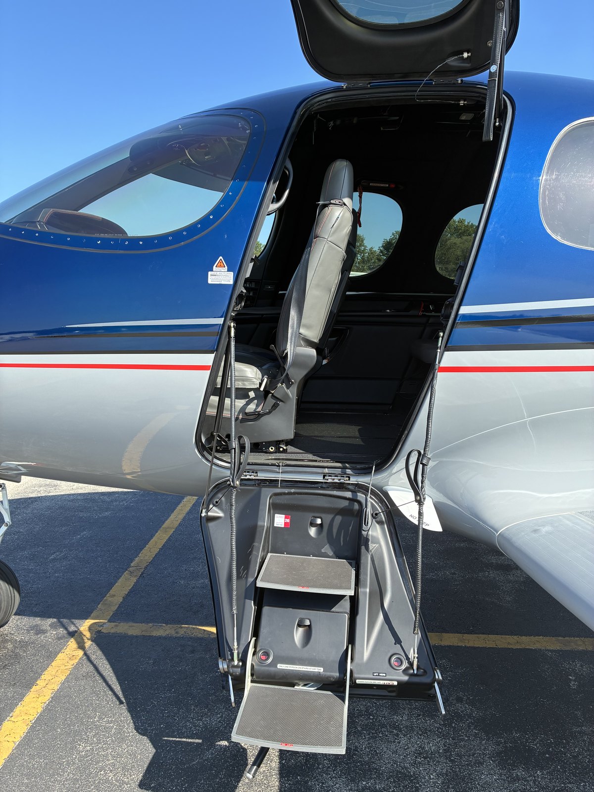 Cirrus Vision Jet SF50 cabin door and air-stair for Los Angeles charter