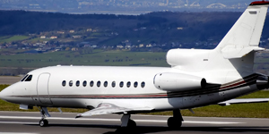 Falcon 900 heavy jet view 3 for Los Angeles charter