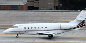 Gulfstream G200 super midsize jet view 2 for Los Angeles charter