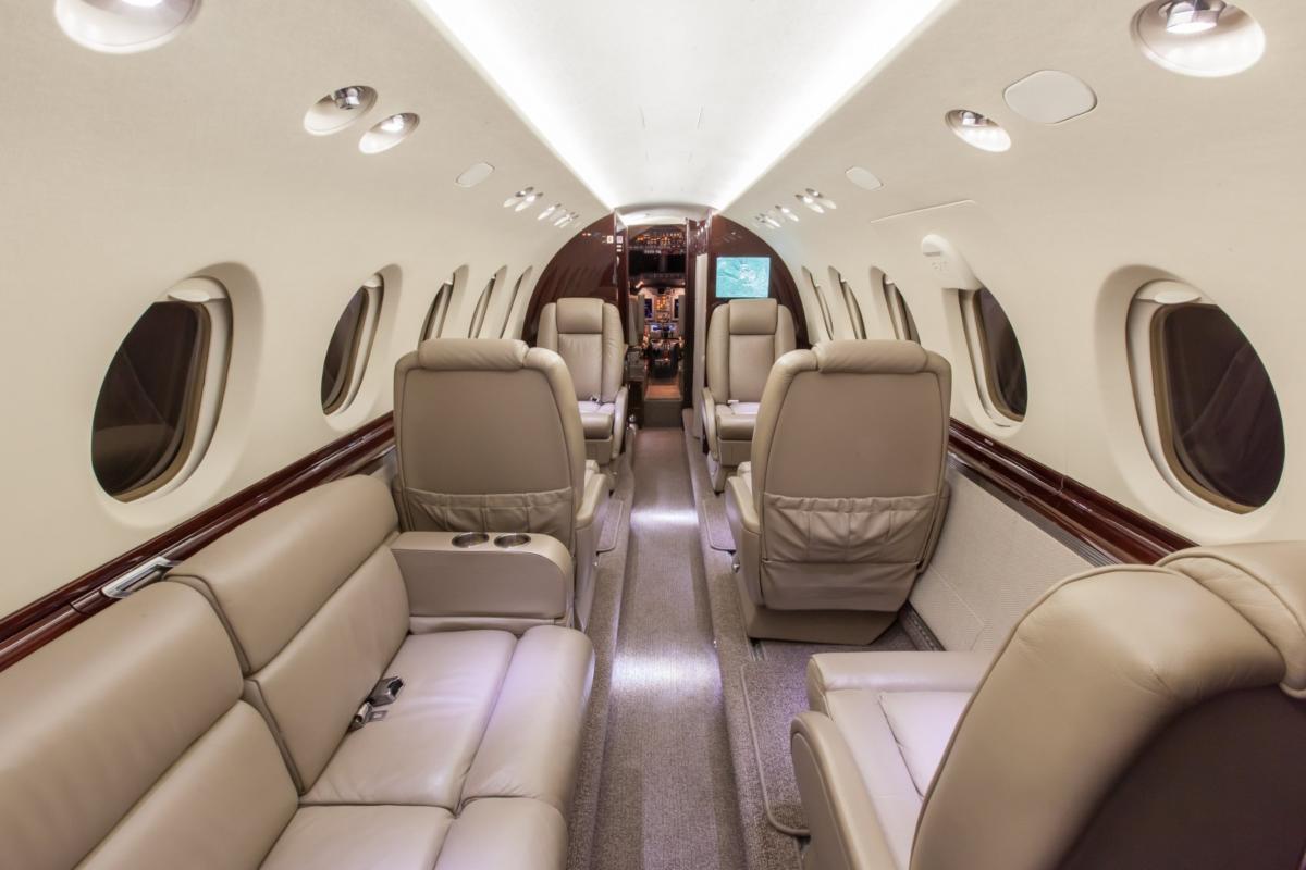 Hawker 750 cabin interior for Los Angeles charter